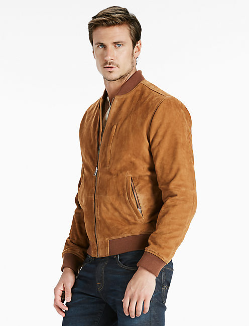 Bomber jacket for men: cool fashion trend for everyday life and leisure