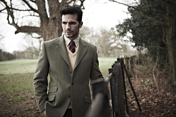 british country clothes get the look: country gents compton tweed blazer by alan paine FNMQREF