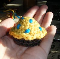 Free Crochet Muffins Pattern free craft patterns!: pattern banana frosting, banana cupcakes, chocolate  cupcakes, crochet MGMQRDP