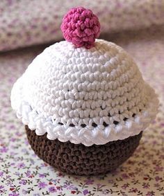Free Crochet Muffins Pattern free cupcake crochet pattern and tutorial MCJLNUL