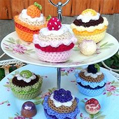 Free Crochet Muffins Pattern fruity cupcakes: free crochet pattern ༺✿ƭɽღ http://www.pinterest AKDKUNK