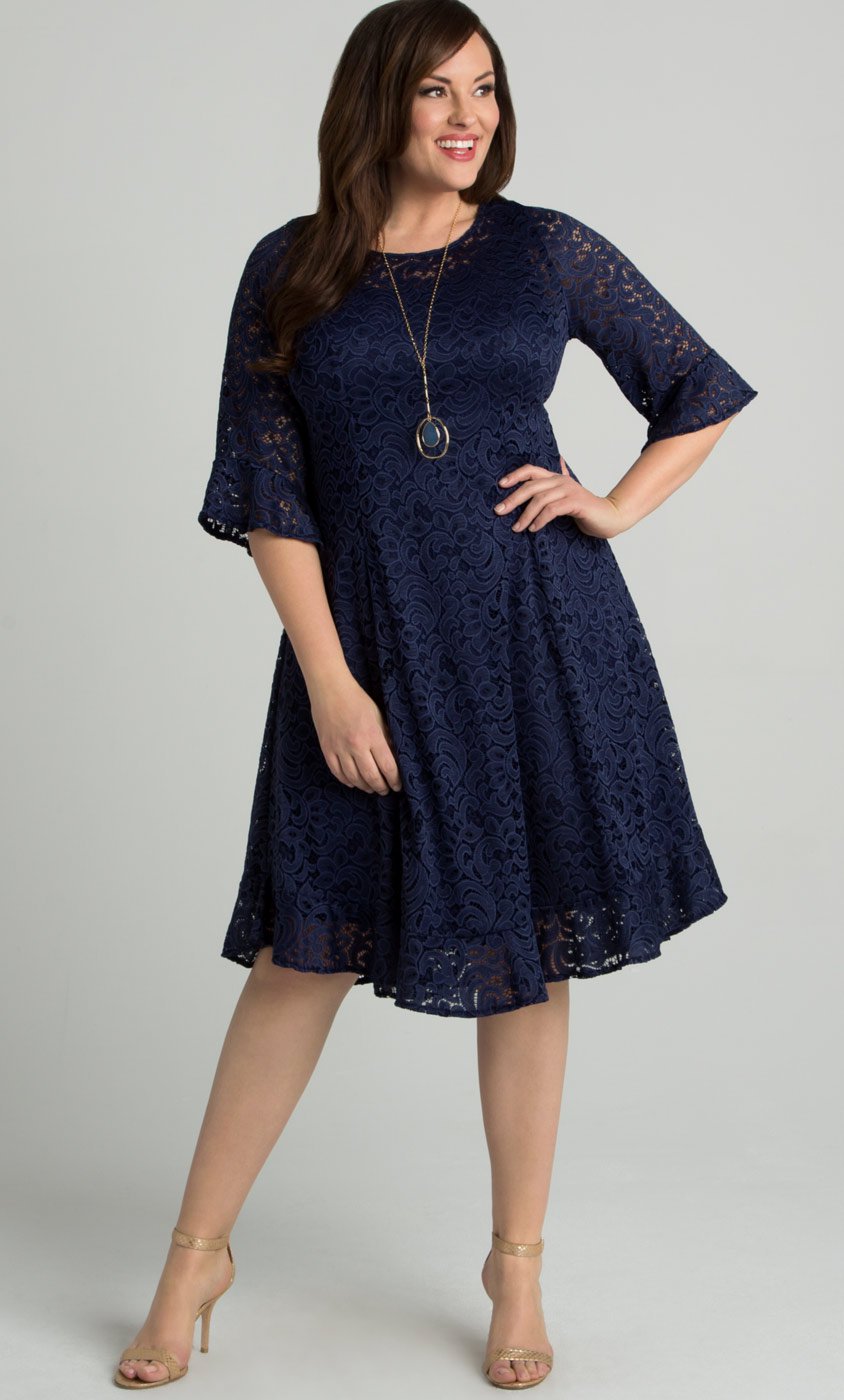 Plus Size Dresses – figure-flattering cuts and sophisticated details