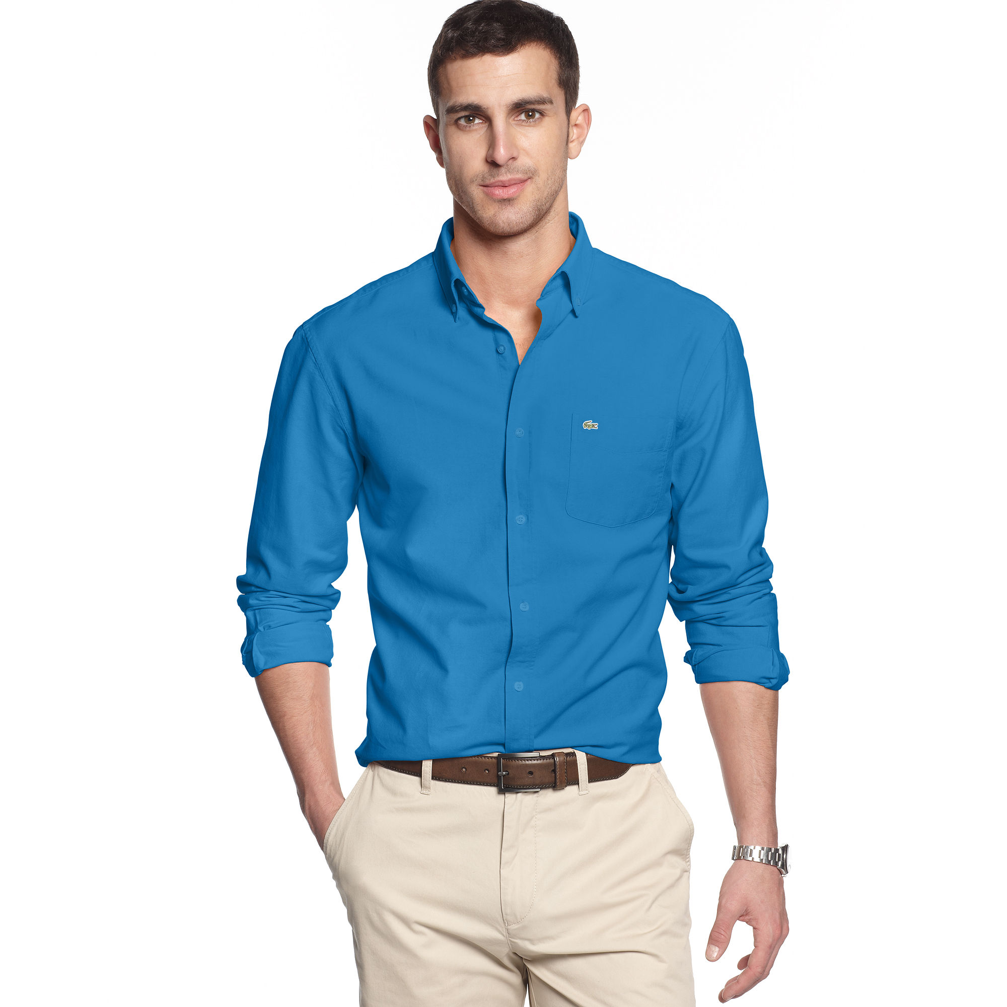 With regular-fit shirts for an individual look