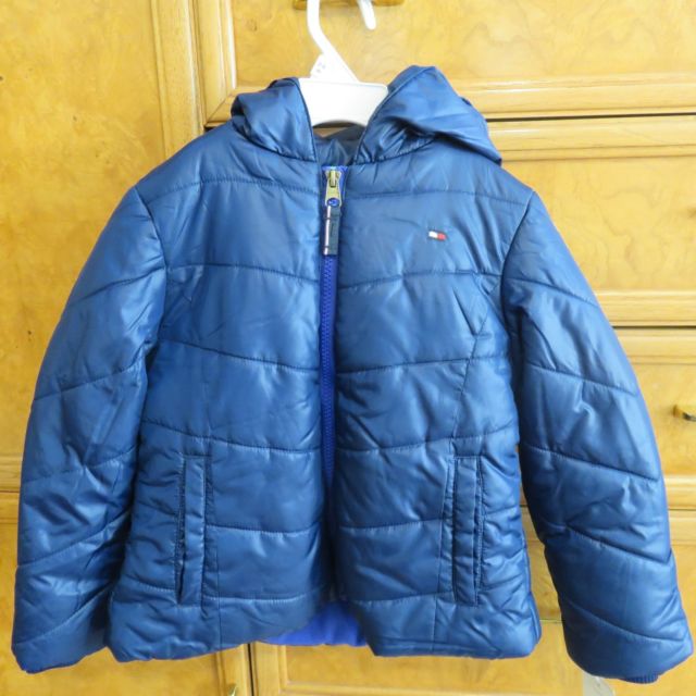 TOMMY HILFIGER WINTER COATS girl/ boy tommy hilfiger puffer jacket winter coat blue size 5 with hood  nwt $80 LENGMSR