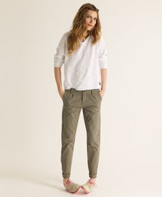 Women’s Chinos superdry classic chinos. i like how the cuff makes it tapered VOLYDVT