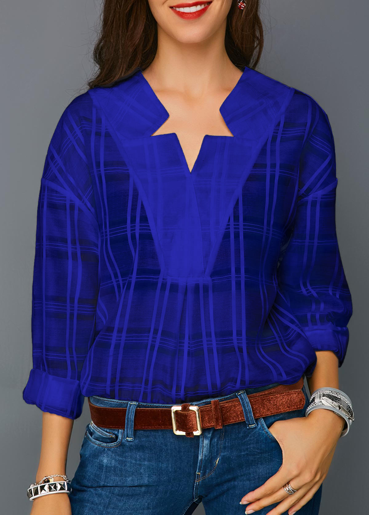 Blue blouse – strong colors and great cuts