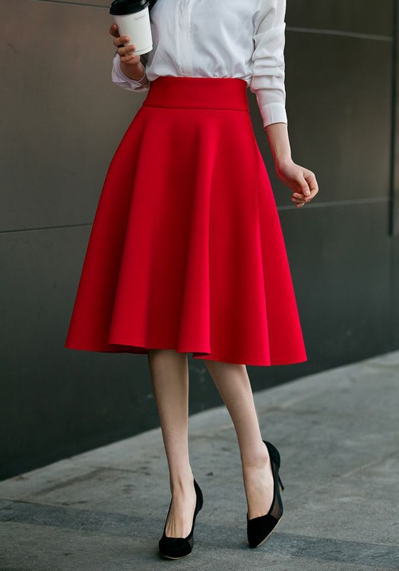 Flared skirts for everyday work and leisure