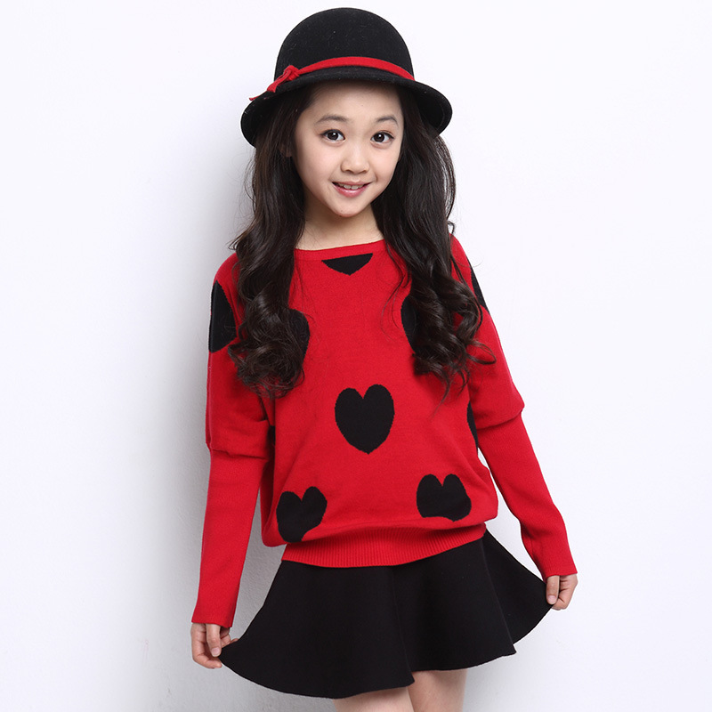 Fashionable girls sweater for everyday use