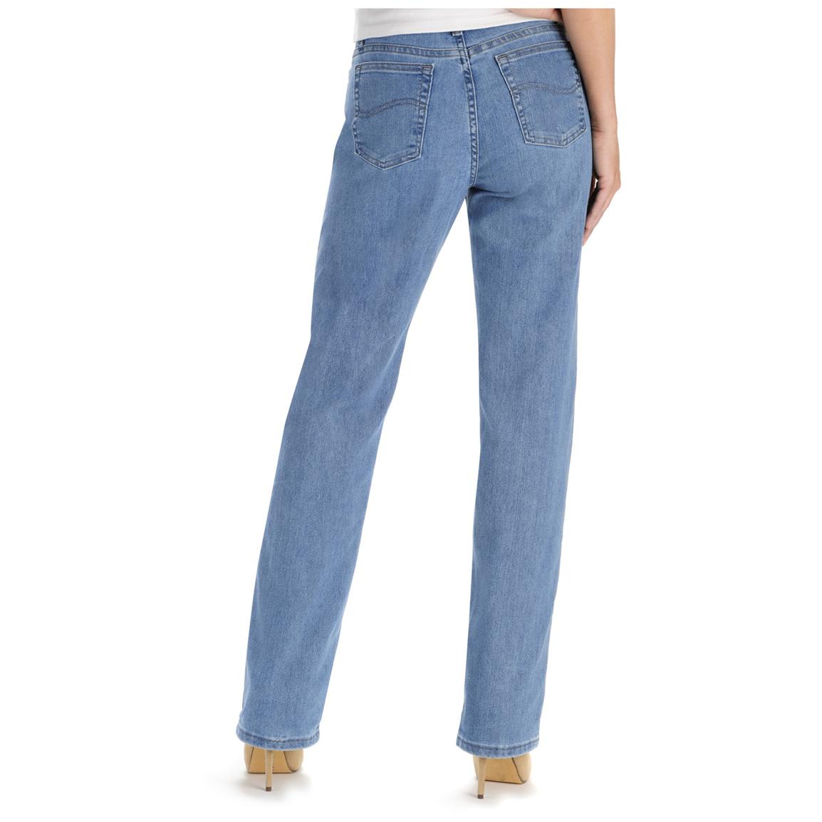 Women’s Relaxed Fit Jeans