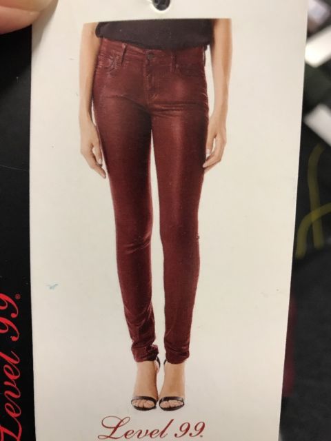 Level 99 Womens Stretch Mid Rise Coated Skinny Jeans. Size 30/10