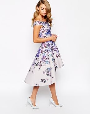 The right choice: dresses for wedding guests