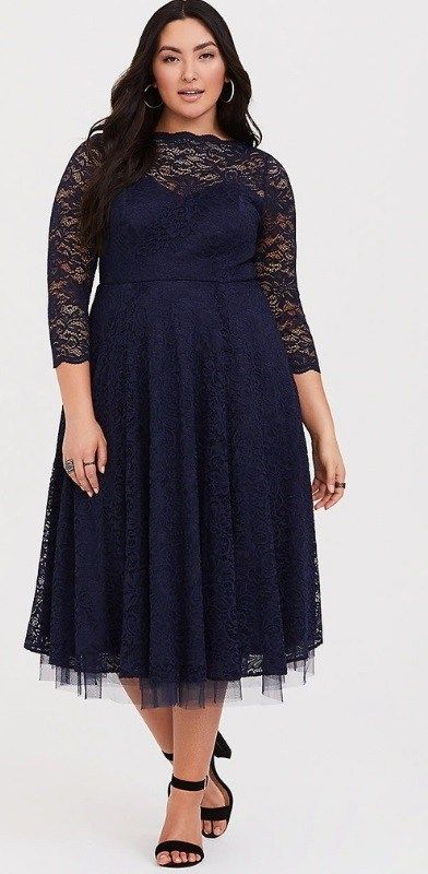 48 Plus Size Party Dresses with Sleeves - Plus Size Wedding Guest Dresses -  Plus Size Fashion for Women - Traveller Location #plussize #alexawebb