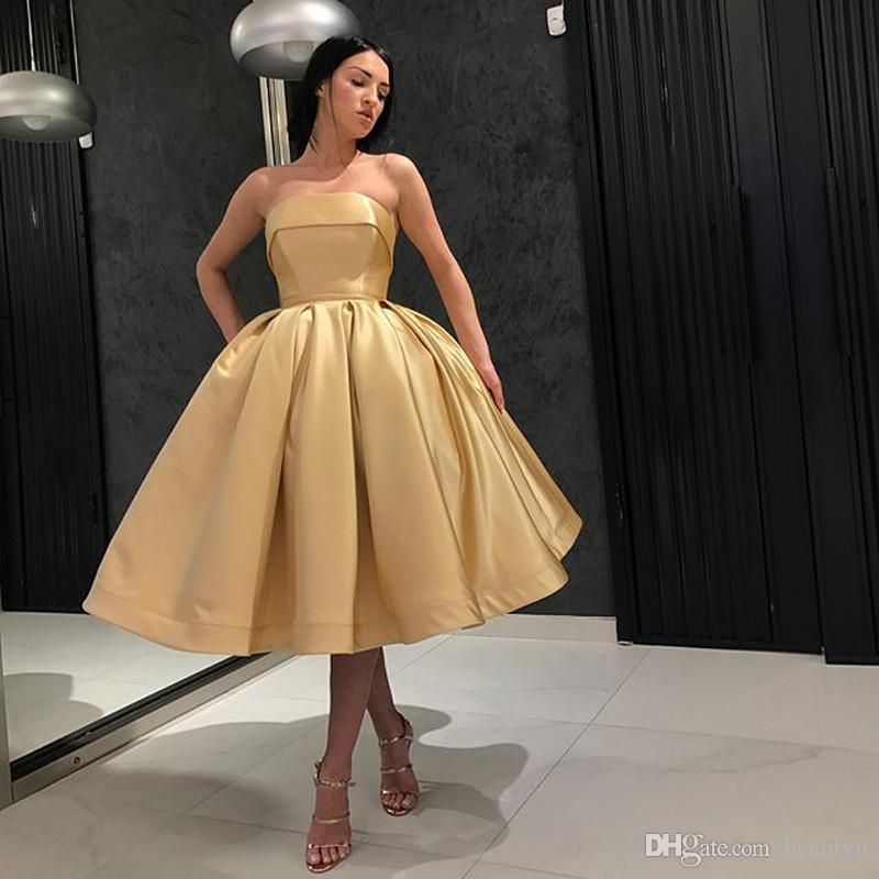Gold Short Ball Gown Prom Dresses 2018 Plus Size Dubai Yousef Aljasmi  Simple Strapless Corset Back Keen Length Satin Homecoming Party Gowns Prom  Dresses