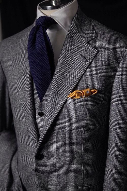 Classic Glen Check Tweed 3-piece suit paired with knit tie and