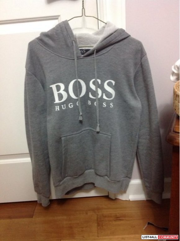 Hugo Boss pullover hoodie size S :: 6o4 :: List4All