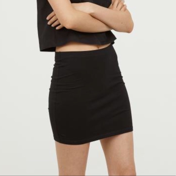 H&M Skirts | Hm Short Jersey Skirt | Poshmark