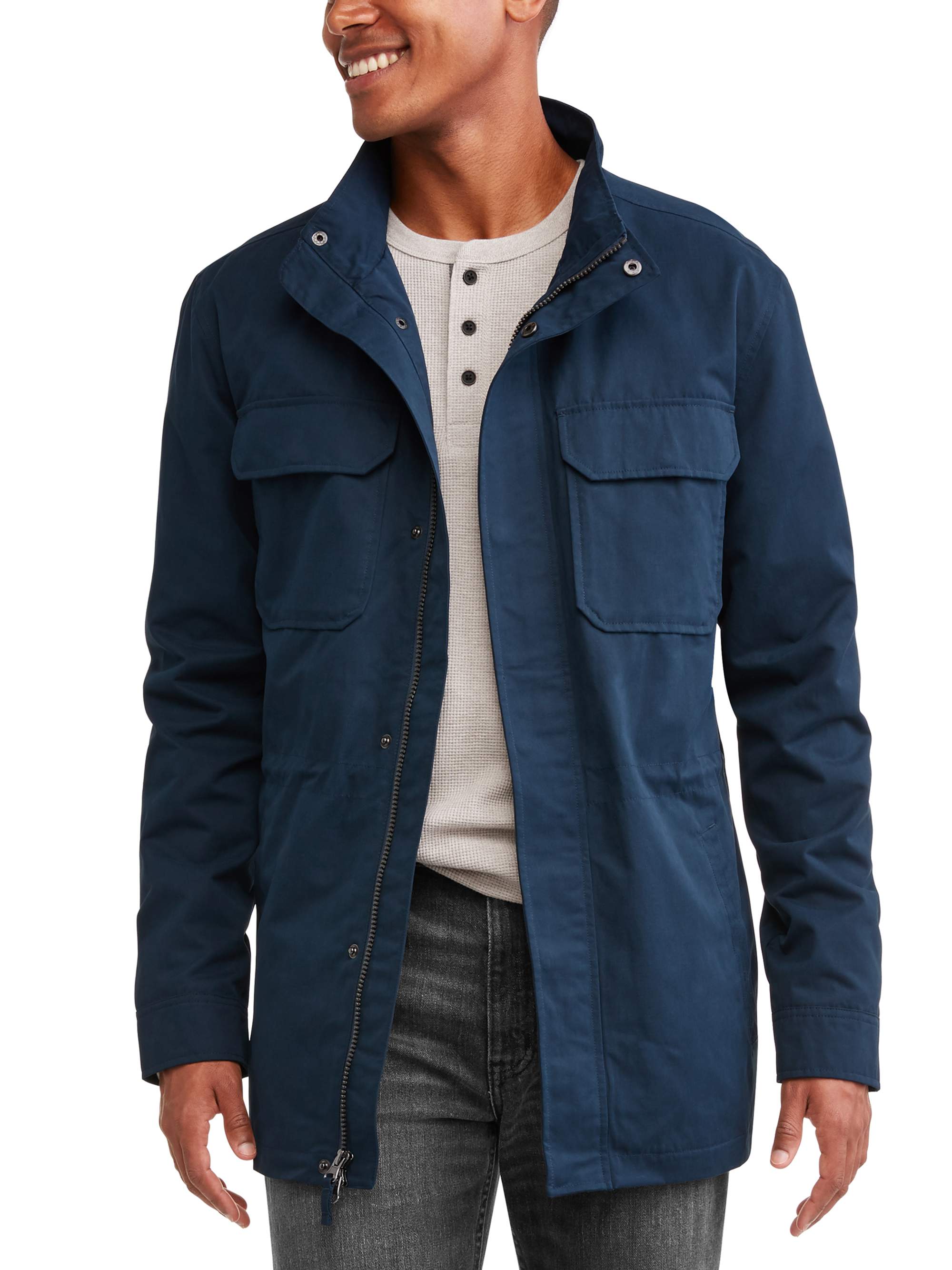 Field jacket for men: masculine and sporty through the outdoors