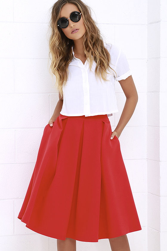 A red skirt sets accents!
