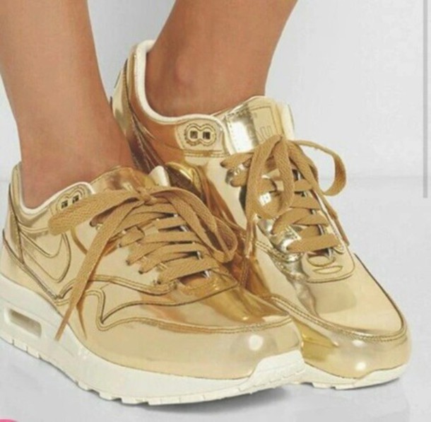 shoes, nike, nike shoes, nike womens shoes, nike gold, gold, hipster